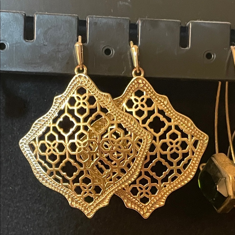 Kendra Scott Gold Filigree Earrings
